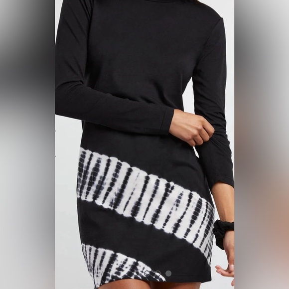 SPLENDID Shibori Black and white Long Sleeve Tie Dye Print Mini Jersey Dress - Picture 4 of 13
